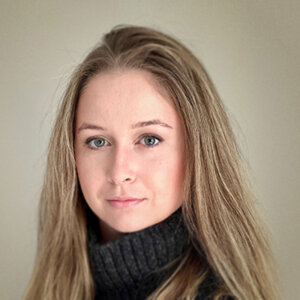 Shannon Miller Headshot